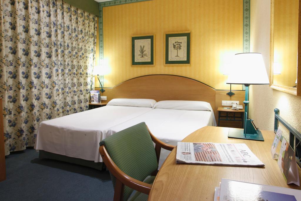 Hotel One Shot Colon Valenza